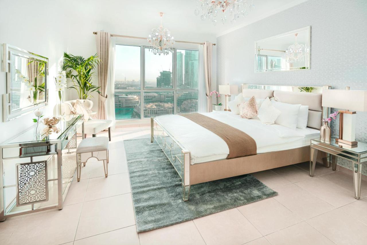 Elite Royal Apartment - Full Burj Khalifa & Fountain View - Ambassador Dubai Exteriör bild